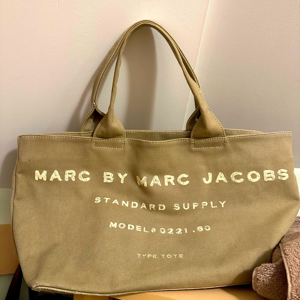Marc Jacobs Khaki/Gray Logo Canvas Tote Bag